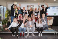 crosseye Team mit den Speaker:innen (c) crosseye Marketing GmbH @90frm.com