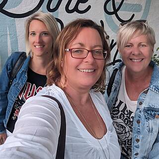 Edda, Evelyn & Isabella beim Castlecamp 2023.