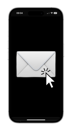 Smartphone mit einem Brief-Icon als Symbol für Newsletter.